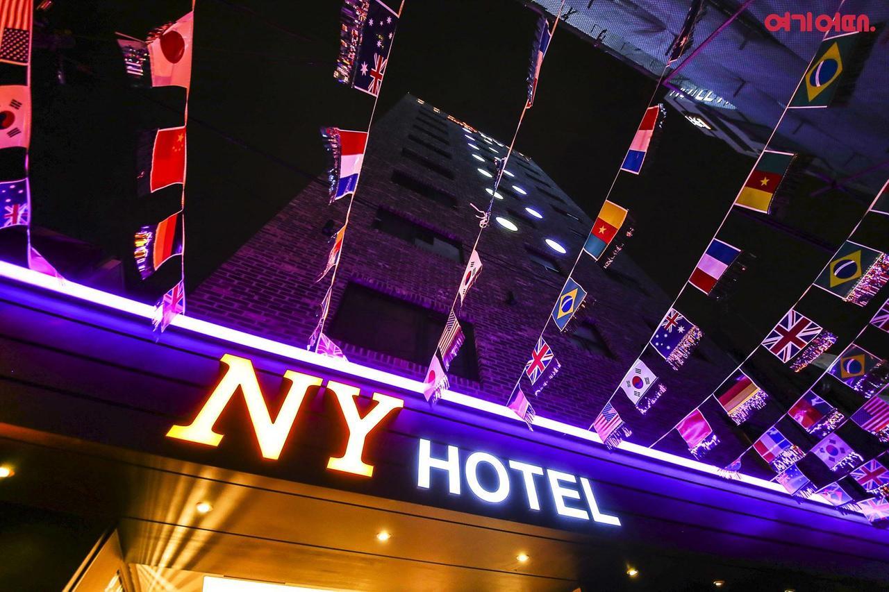 New York Hotel Seoul Bagian luar foto
