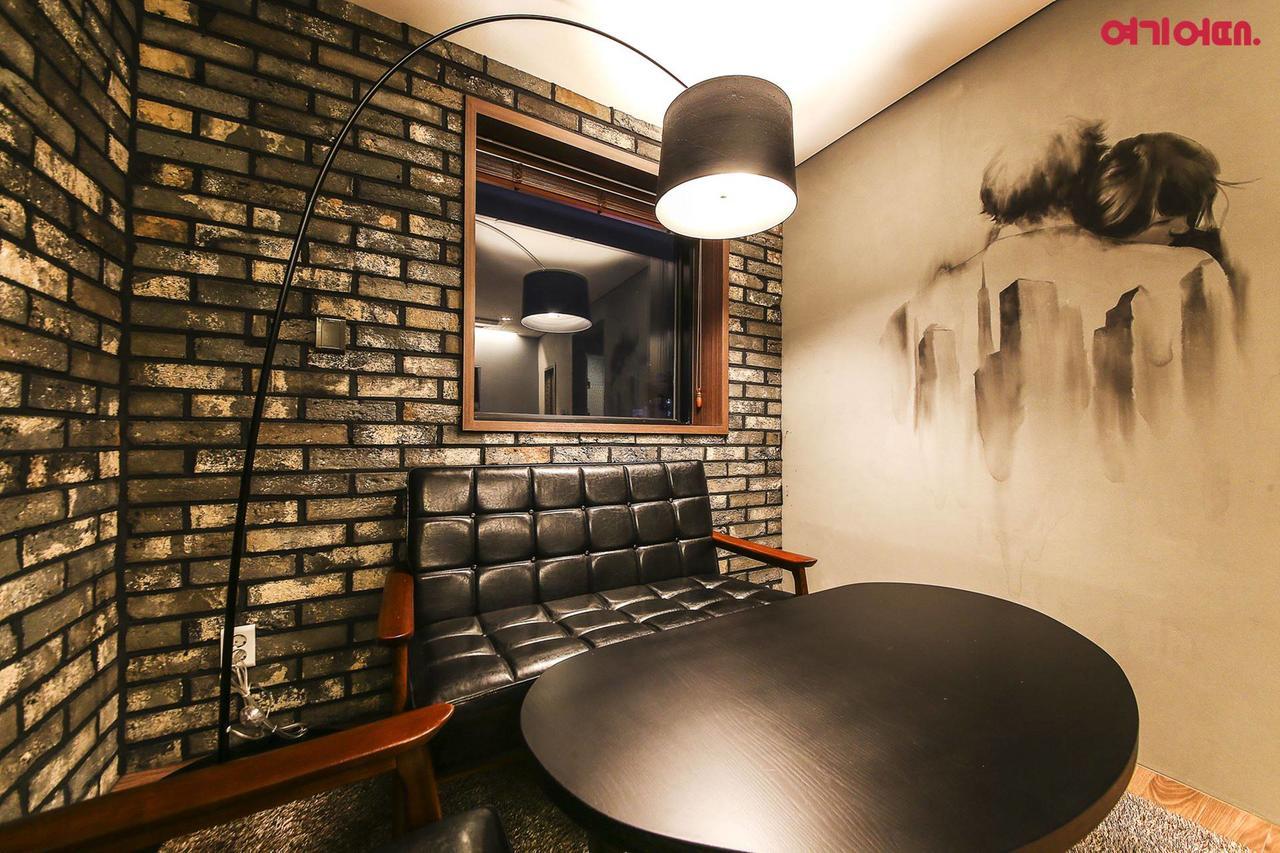 New York Hotel Seoul Bagian luar foto